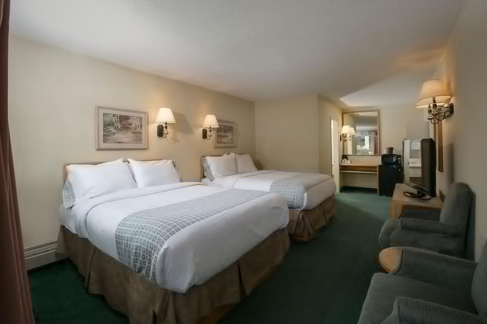 Mountaineer Lodge Lake Louise Luaran gambar