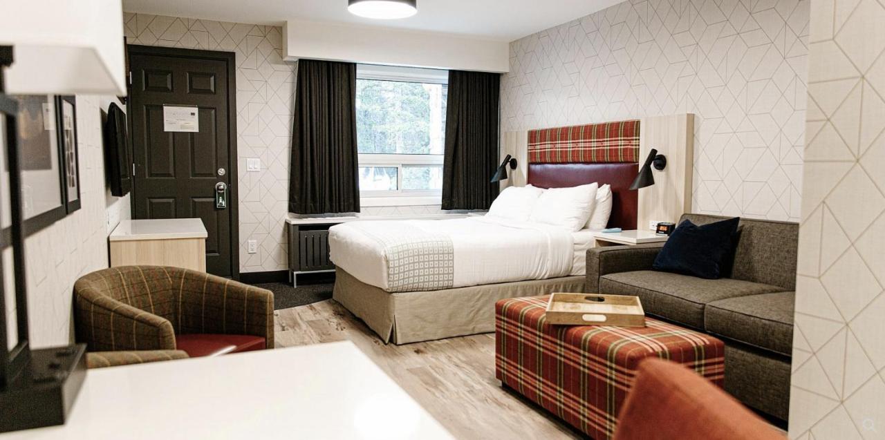 Mountaineer Lodge Lake Louise Luaran gambar